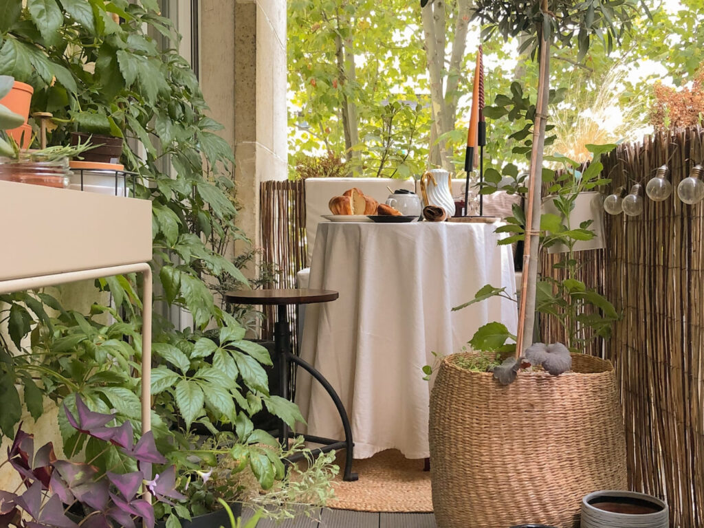 balcon décoré pour l'automne par Petites Garrigues