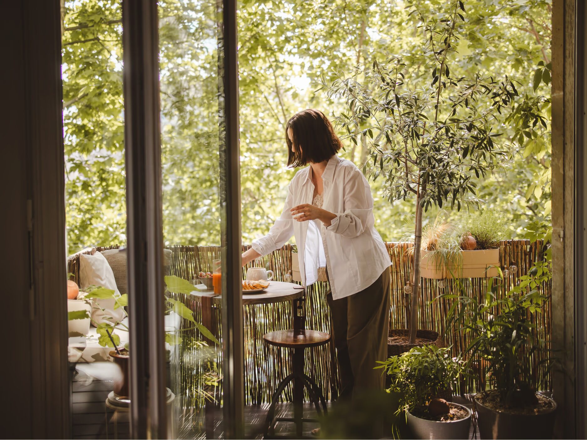 petites-garrigues-balcon-aménagé-par-paysagiste-paris-courbevoie-hauts-de-seine